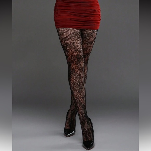 Plus Size Fishnet Lace Tights - Picture 1 of 5